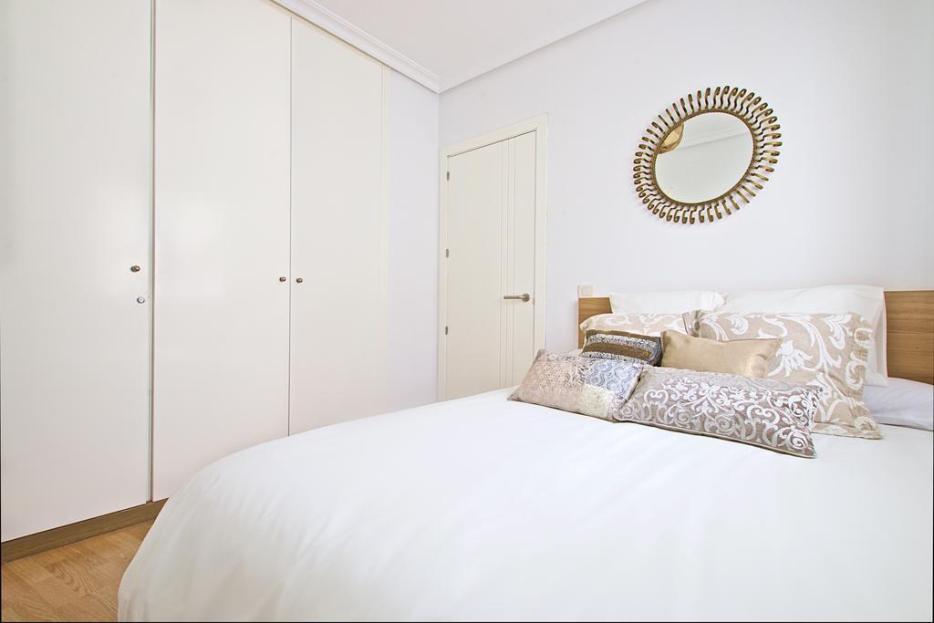 Habitat Apartments Latina Madrid Chambre photo